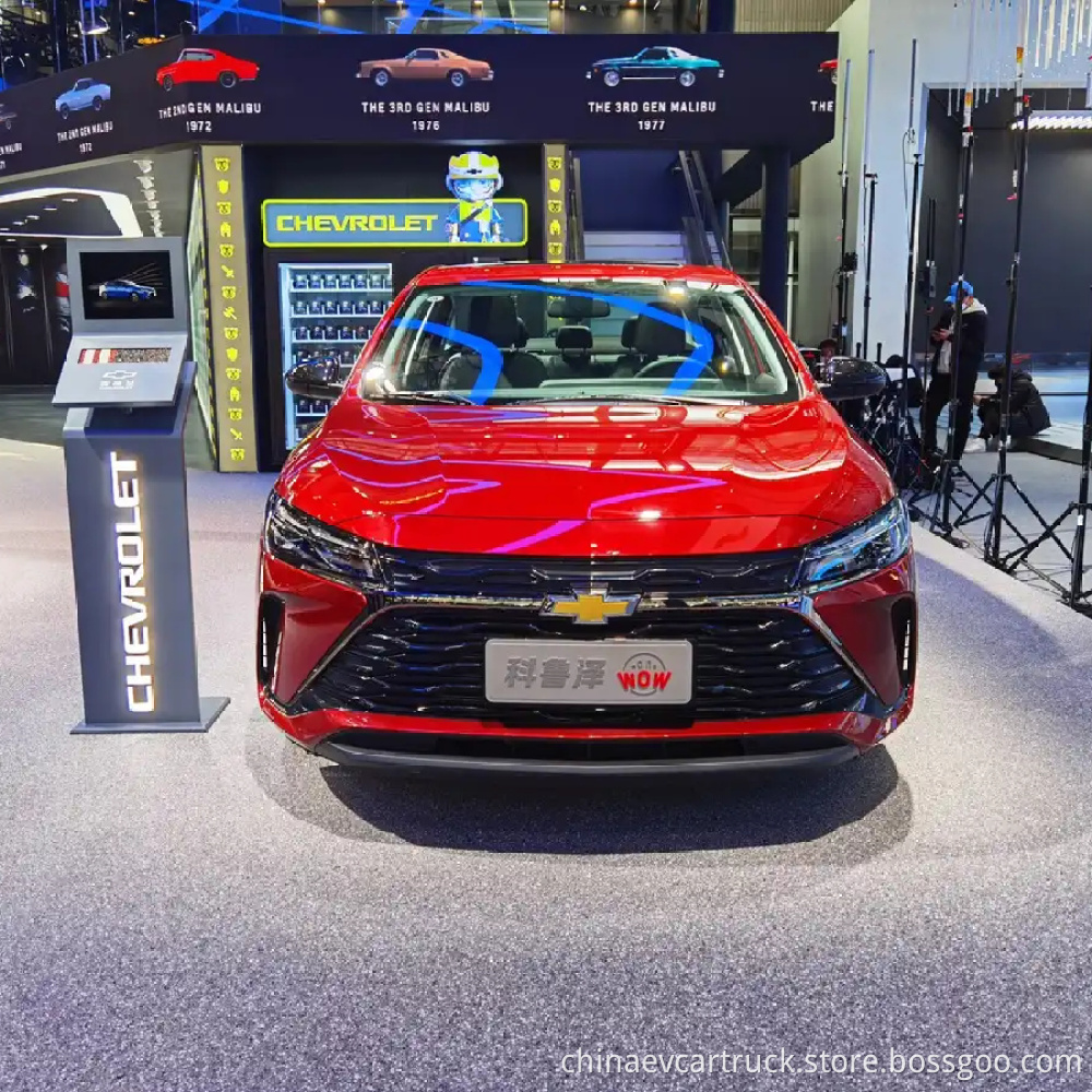 GM Cheapest Factory New 2023 Chevrolet Monza 1.3T 1.5L 5 Seats Top Version China Brand New Super Fast Speed Sedan Gaso